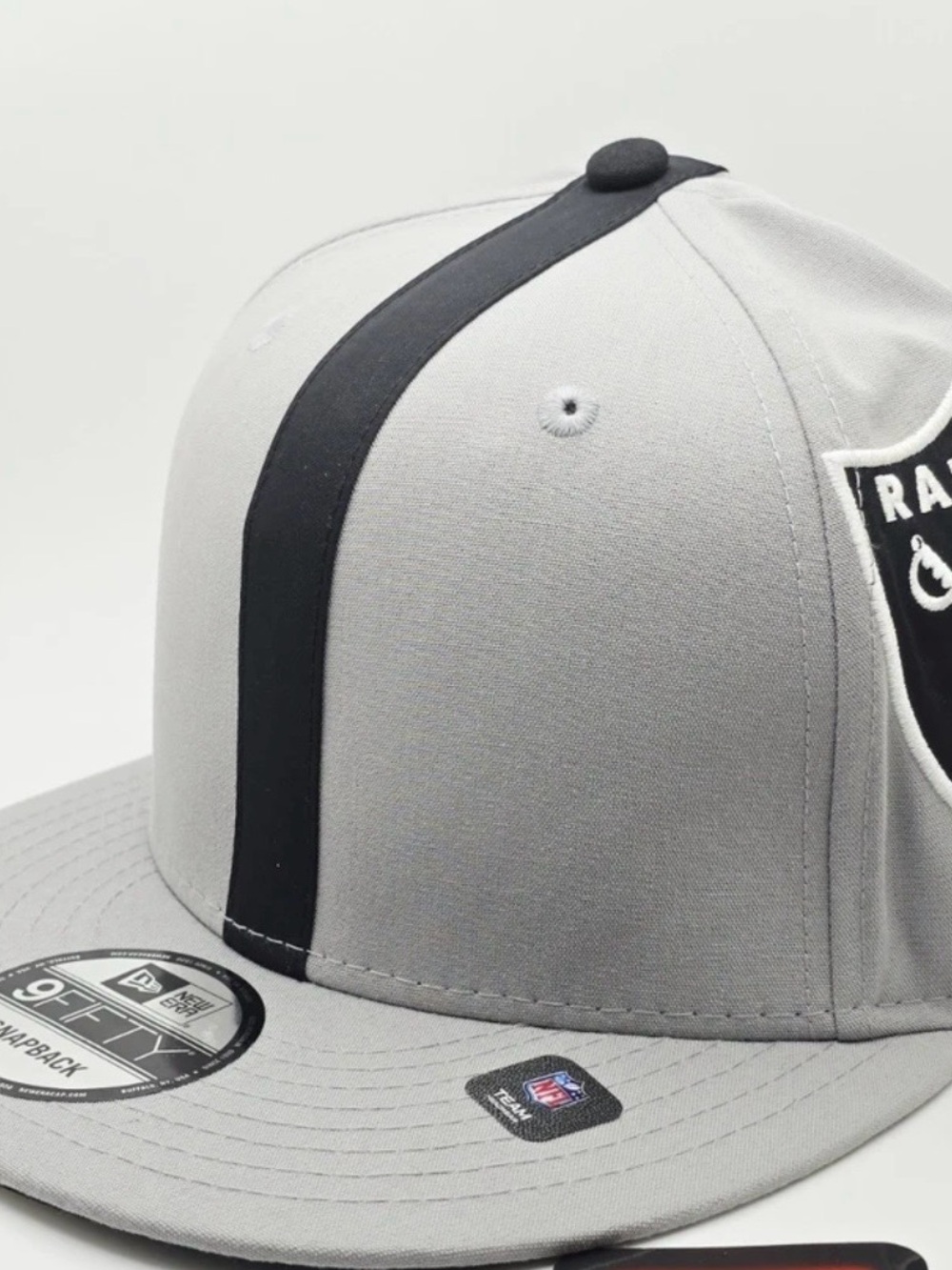 NEW New Era Raiders Helmet Snapback Hat